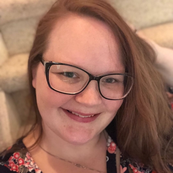 Meet your Posher, Haley - Picture 1 of 1